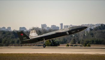 selcuk bayraktar 2026 yilinda kizilelma gorevine baslayacak zOm2v1ev