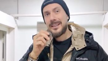 sosyal medya fenomeni cem ozkok paylasti caminin tuvaletinden pislikler akiyor JJku9f4b